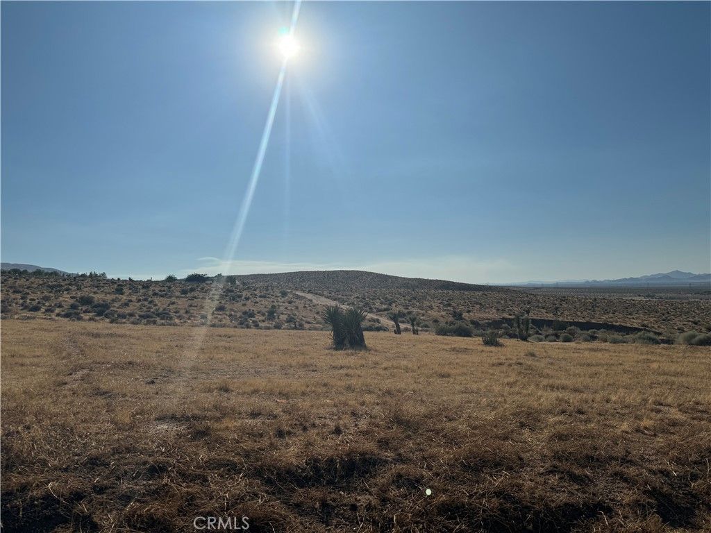 26285 Ocotillo Way, Apple Valley, CA 92308