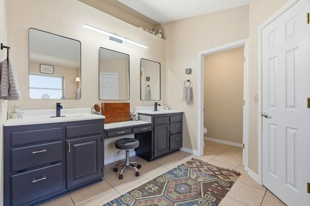 1734 Yoachum Drive, Nixa, MO 65714