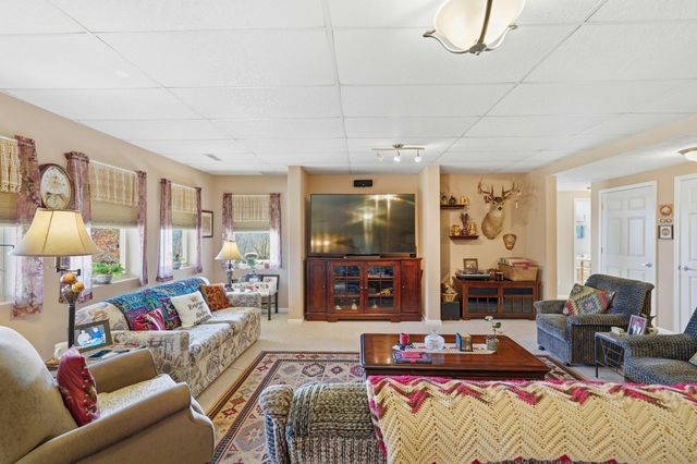 1734 Yoachum Drive, Nixa, MO 65714