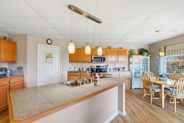 1734 Yoachum Drive, Nixa, MO 65714