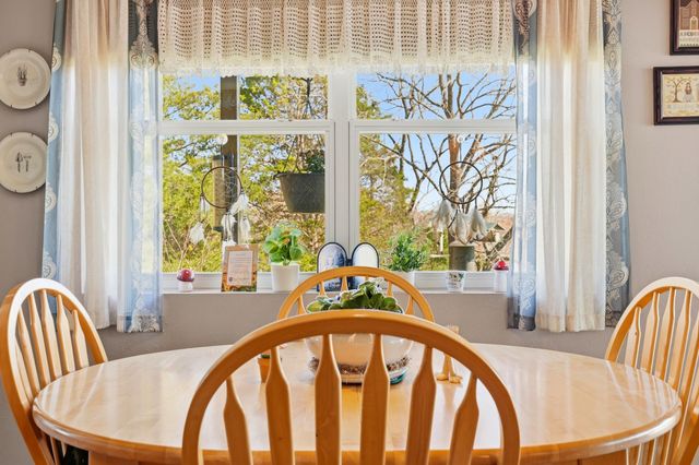 1734 Yoachum Drive, Nixa, MO 65714