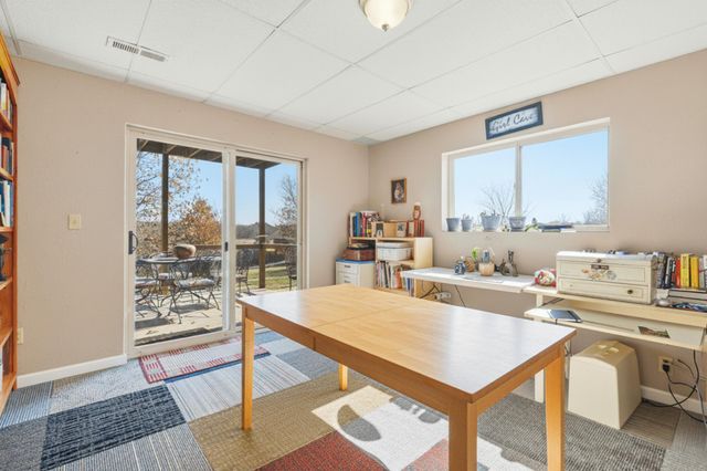 1734 Yoachum Drive, Nixa, MO 65714