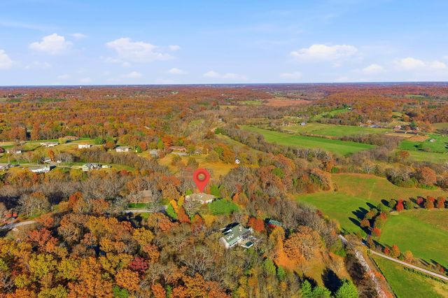 1734 Yoachum Drive, Nixa, MO 65714