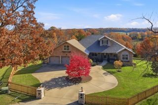 1734 Yoachum Drive, Nixa, MO 65714