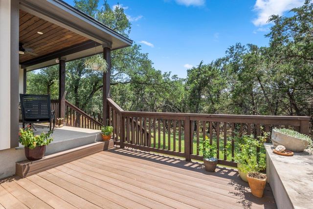 54 Acacia DR, Wimberley, TX 78676