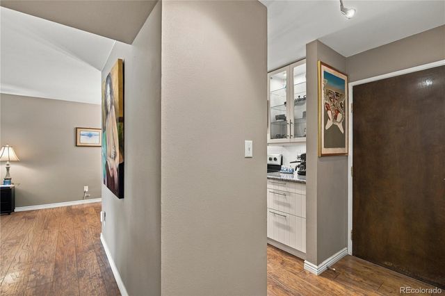 309 E Highline Circle 203, Centennial, CO 80122