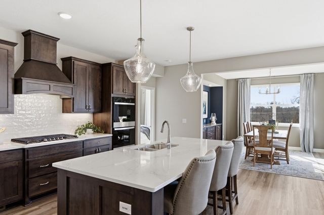 916 Kepler Avenue NE, Hanover, MN 55341