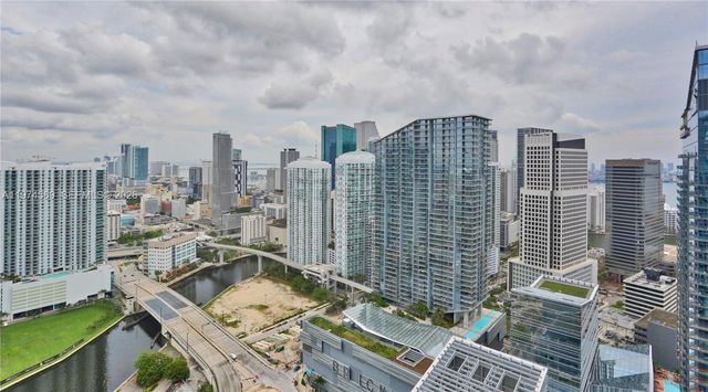 88 SW 7th St 3805, Miami, FL 33130