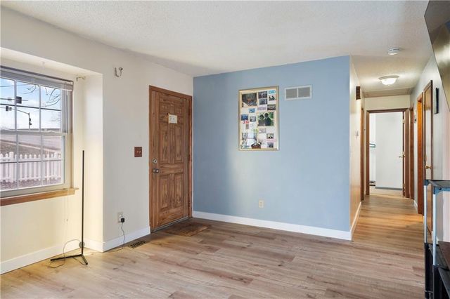 4800 N Bellaire Avenue, Kansas City, MO 64119