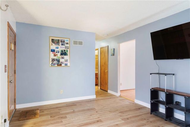 4800 N Bellaire Avenue, Kansas City, MO 64119