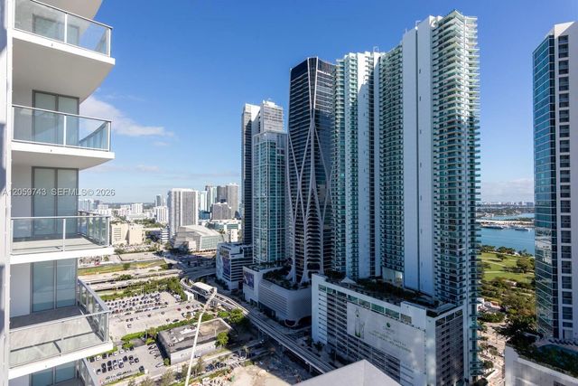 851 NE 1st Avenue 503, Miami, FL 33132