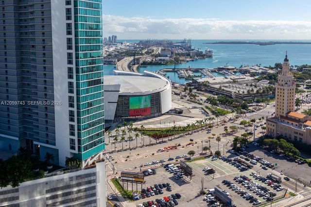 851 NE 1st Avenue 503, Miami, FL 33132