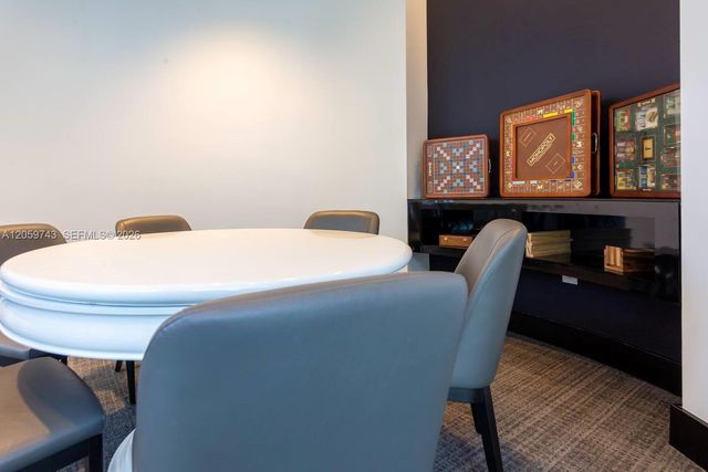 851 NE 1st Avenue 503, Miami, FL 33132