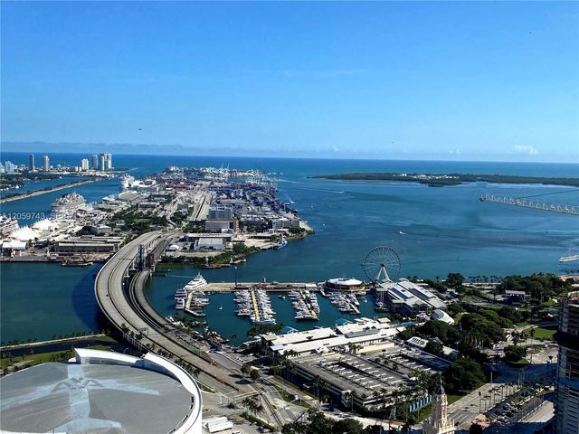 851 NE 1st Avenue 503, Miami, FL 33132