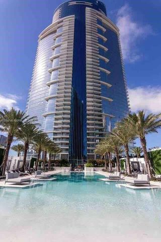 851 NE 1st Avenue 503, Miami, FL 33132