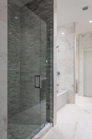 851 NE 1st Avenue 503, Miami, FL 33132