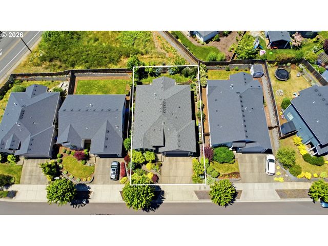 2846 Nw GEHLAR Rd, Salem, OR 97304
