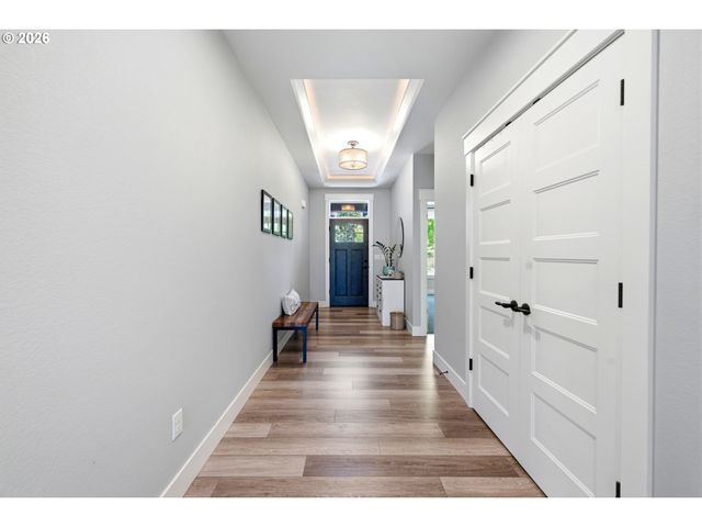 2846 Nw GEHLAR Rd, Salem, OR 97304