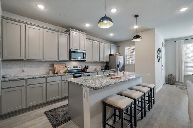 2212 Davenport Drive, Denton, TX 76207