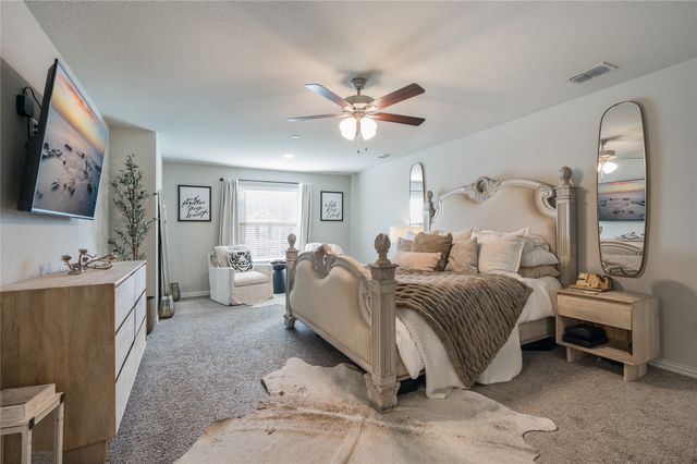 2212 Davenport Drive, Denton, TX 76207