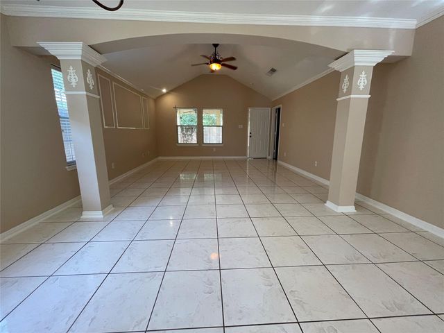 9715 Raul Hector Drive, Houston, TX 77075