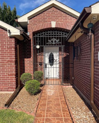 9715 Raul Hector Drive, Houston, TX 77075