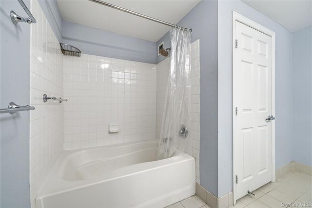 300 Mamaroneck Avenue 323, White Plains, NY 10604