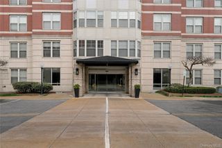 300 Mamaroneck Avenue 323, White Plains, NY 10604