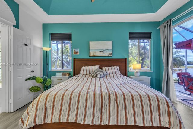 268 Conservation Dr, Weston, FL 33327