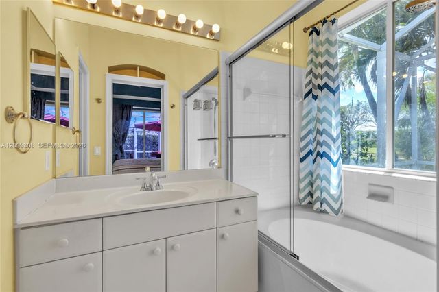 268 Conservation Dr, Weston, FL 33327