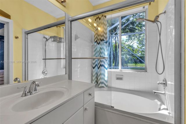 268 Conservation Dr, Weston, FL 33327