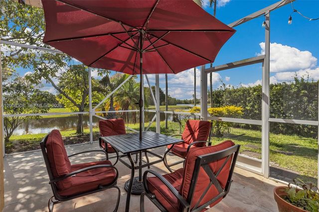 268 Conservation Dr, Weston, FL 33327