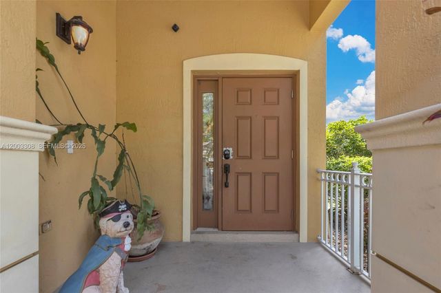 268 Conservation Dr, Weston, FL 33327