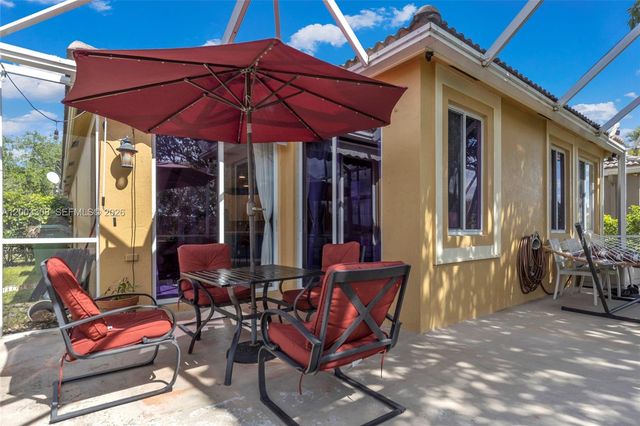 268 Conservation Dr, Weston, FL 33327