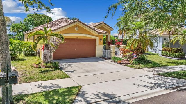 268 Conservation Dr, Weston, FL 33327
