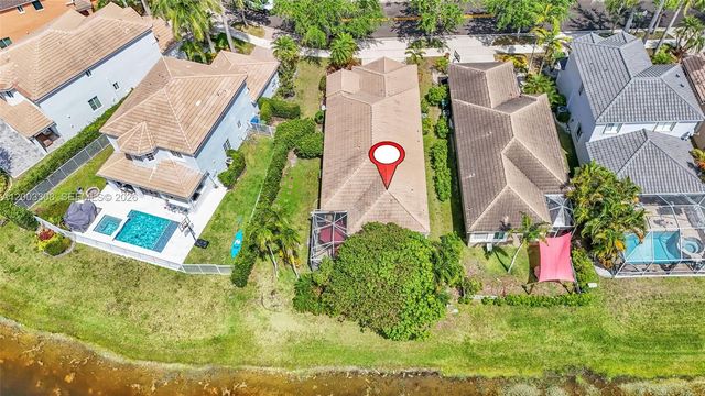 268 Conservation Dr, Weston, FL 33327