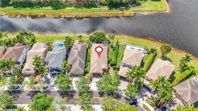 268 Conservation Dr, Weston, FL 33327