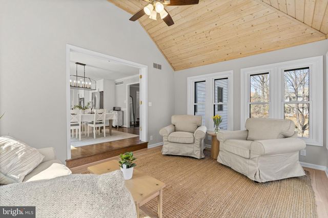 6125 WOODED RUN DR, Columbia, MD 21044