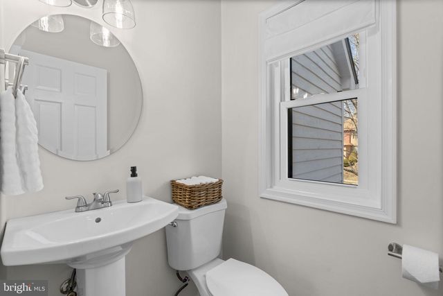 6125 WOODED RUN DR, Columbia, MD 21044