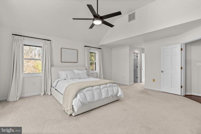 6125 WOODED RUN DR, Columbia, MD 21044