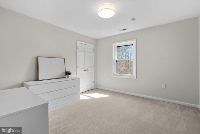 6125 WOODED RUN DR, Columbia, MD 21044