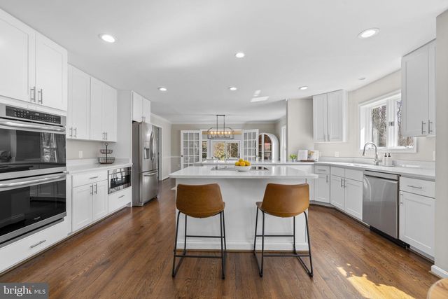 6125 WOODED RUN DR, Columbia, MD 21044