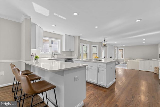 6125 WOODED RUN DR, Columbia, MD 21044