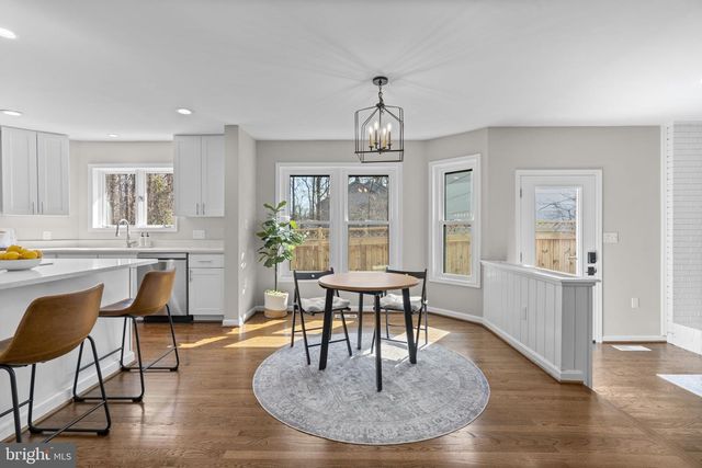 6125 WOODED RUN DR, Columbia, MD 21044