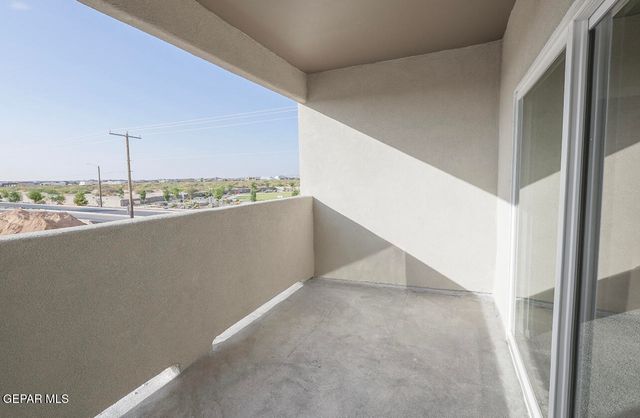 3813 Peak, El Paso, TX 79938