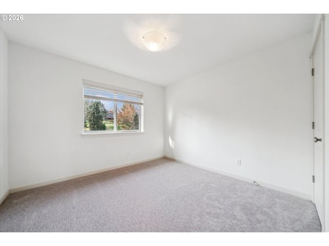 9975 Sw LEDGESTONE Ct, Beaverton, OR 97007