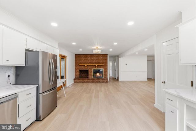 6783 SUNNYBROOK DR, Frederick, MD 21702