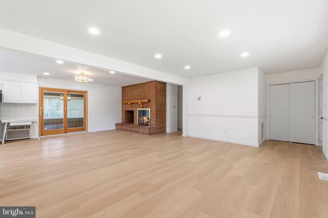 6783 SUNNYBROOK DR, Frederick, MD 21702