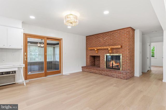 6783 SUNNYBROOK DR, Frederick, MD 21702