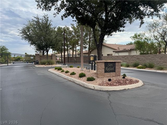 10610 Fairfield Avenue, Las Vegas, NV 89183